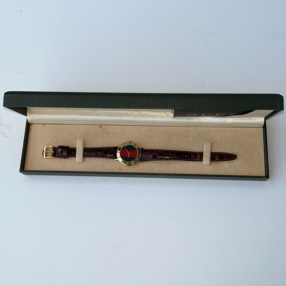 Authentic Gucci Vintage 1990βs Green/Red Web Brown Leather DialWatch/new-battery - Picture 14 of 16